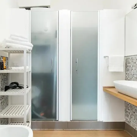 Appartement Design In Trastevere Rome